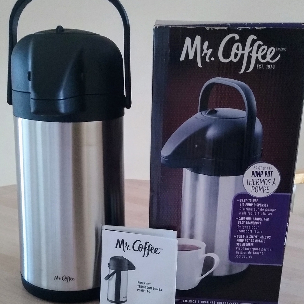 MR. COFFEE PUMP POT 2.2 QUART *NEW
